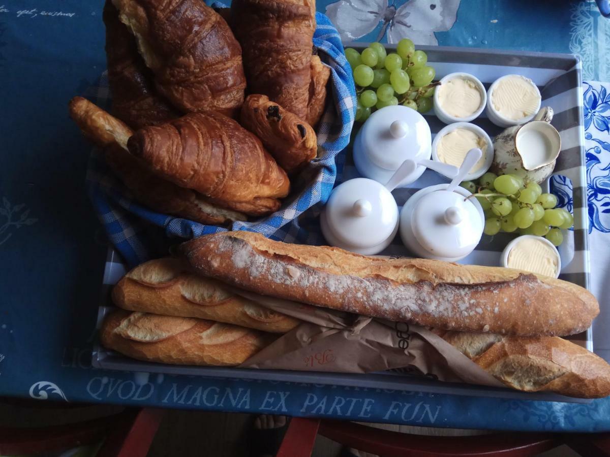 Neuilly-sur-EureTante Pimアパートメント エクステリア 写真